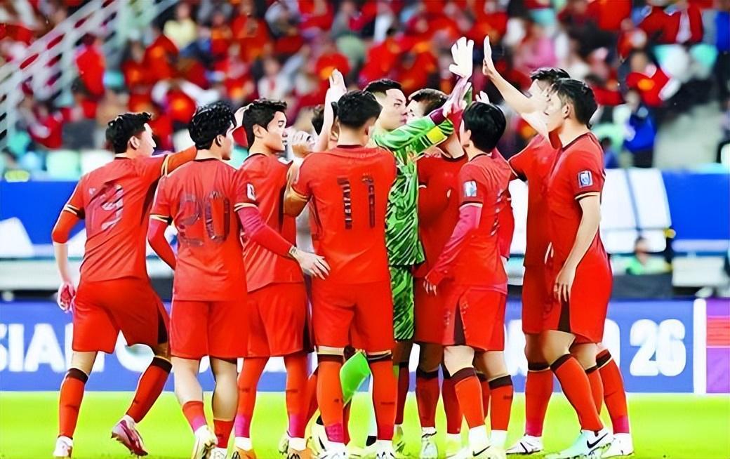 世界杯赛事官方入口-中超前三轮表现出色的球员，都有希望进国足本月名单，五人被看好